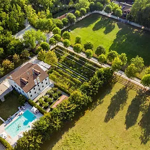 fiori-frutti-resort-di-campagna.hotelinveneto.com/